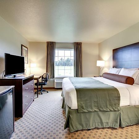 Cobblestone Inn & Suites - スカイラー  エクステリア 写真