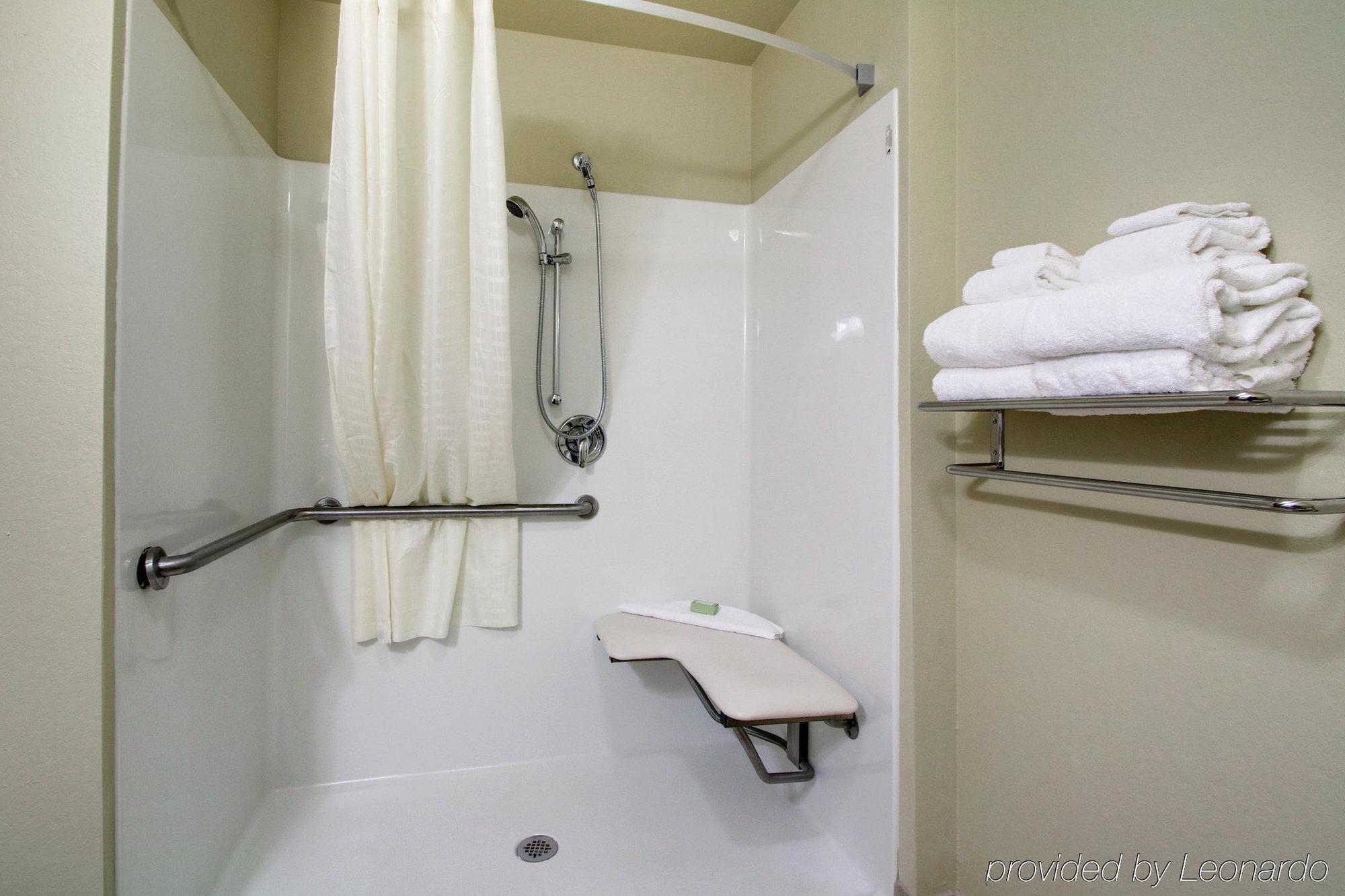Cobblestone Inn & Suites - スカイラー  エクステリア 写真